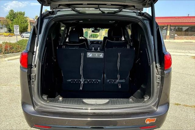 2020 Chrysler Pacifica Hybrid Limited