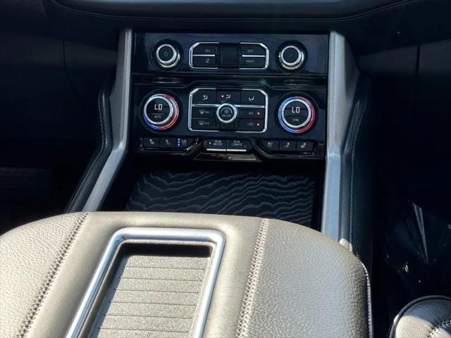 2024 GMC Yukon XL 4WD Denali