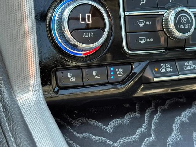 2024 GMC Yukon XL 4WD Denali