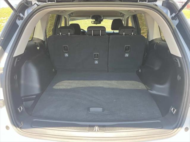 2022 Jeep Grand Cherokee Laredo 4x4