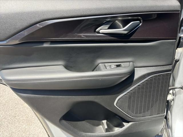 2022 Jeep Grand Cherokee Laredo 4x4