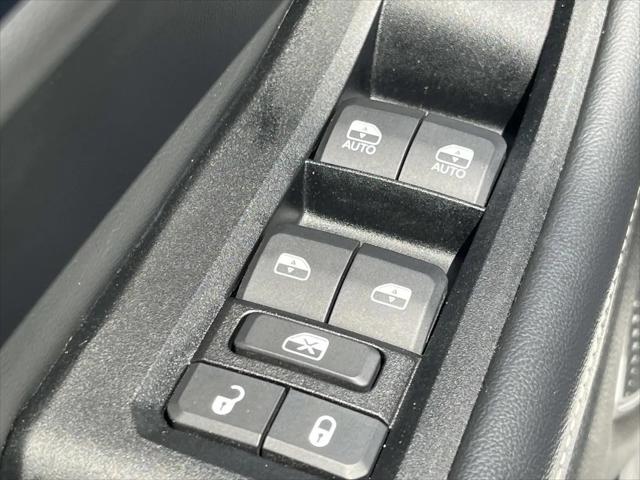 2022 Jeep Grand Cherokee Laredo 4x4
