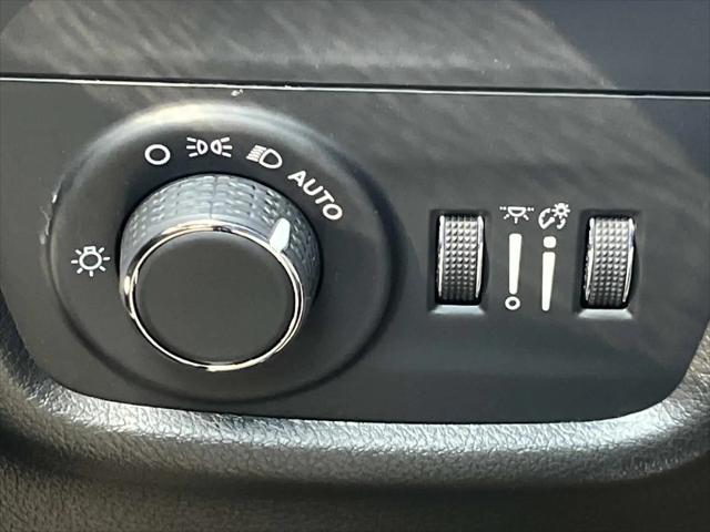 2022 Jeep Grand Cherokee Laredo 4x4