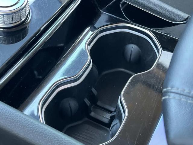 2022 Jeep Grand Cherokee Laredo 4x4
