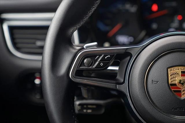 2018 Porsche Macan Macan