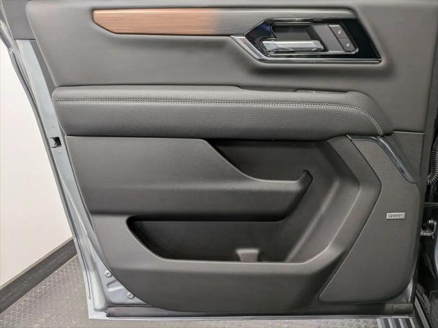 2026 GMC Yukon XL Denali 4WD