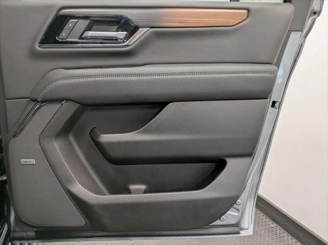 2026 GMC Yukon XL Denali 4WD