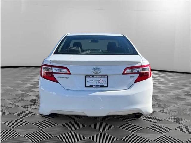 2014 Toyota Camry SE