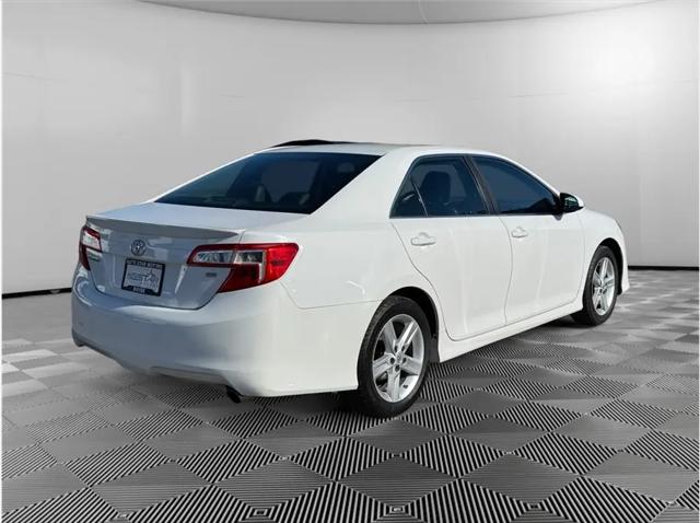 2014 Toyota Camry SE