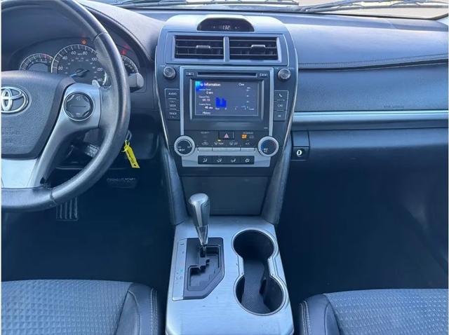 2014 Toyota Camry SE