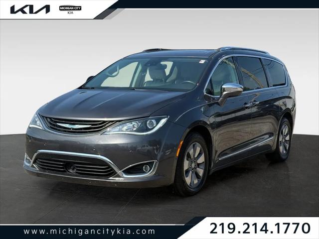 2018 Chrysler Pacifica Hybrid Limited for sale in Michigan City, IN