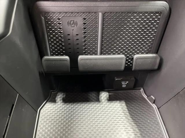 2026 Ram 1500 Rebel Crew Cab 4x4 5'7" Box