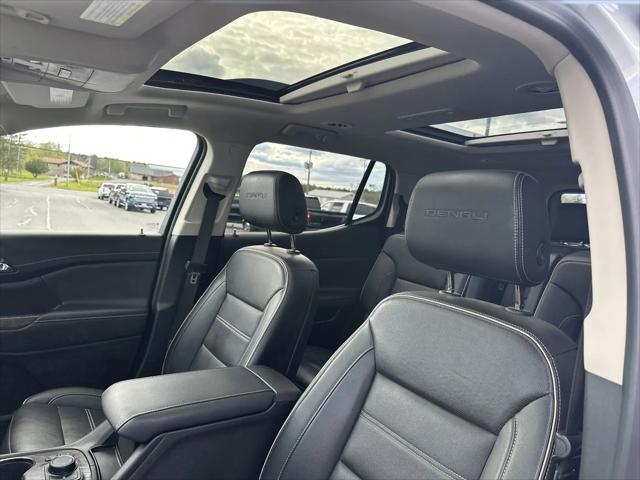 2023 GMC Acadia AWD Denali