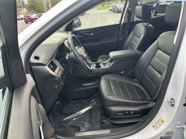 2023 GMC Acadia AWD Denali