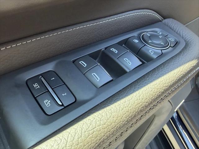 2023 GMC Yukon 4WD Denali