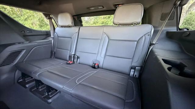 2023 GMC Yukon 4WD Denali