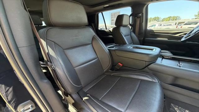 2023 GMC Yukon 4WD Denali