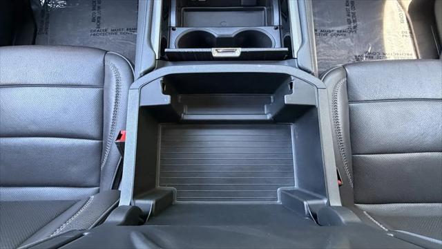 2023 GMC Yukon 4WD Denali