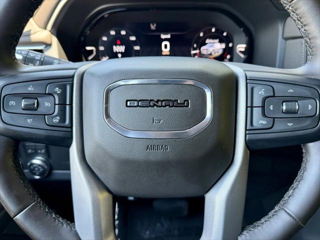 2023 GMC Yukon 4WD Denali