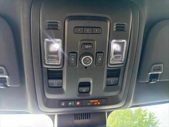 2023 GMC Yukon 4WD AT4
