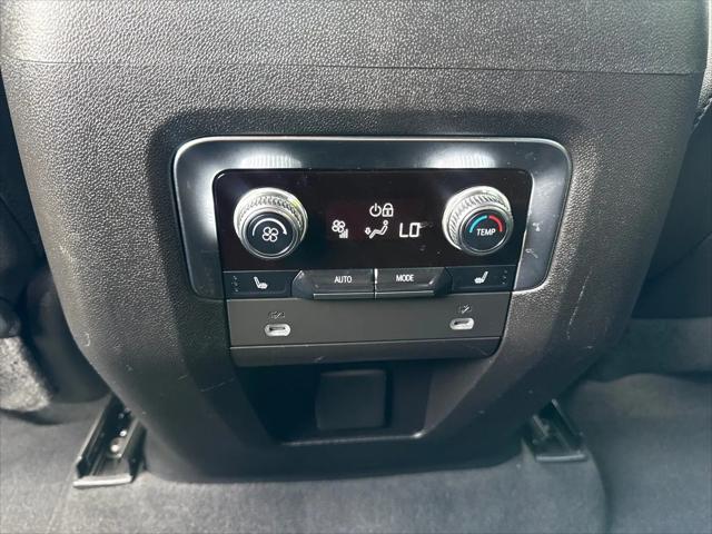 2023 GMC Yukon 4WD AT4