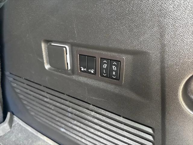 2023 GMC Yukon 4WD AT4