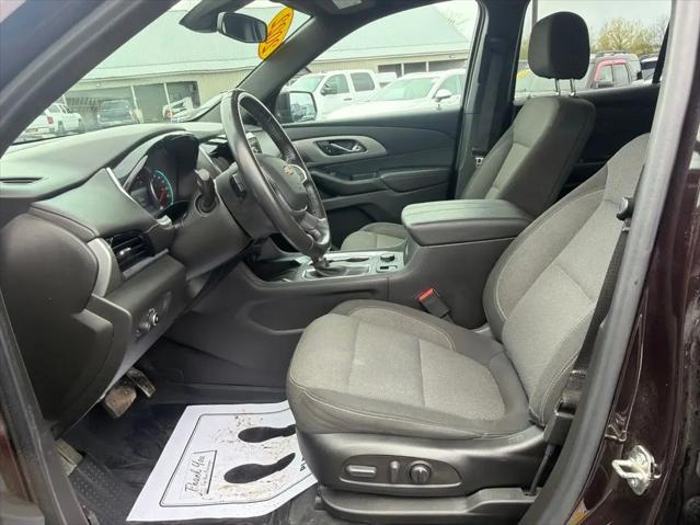 2022 Chevrolet Traverse AWD LT Cloth