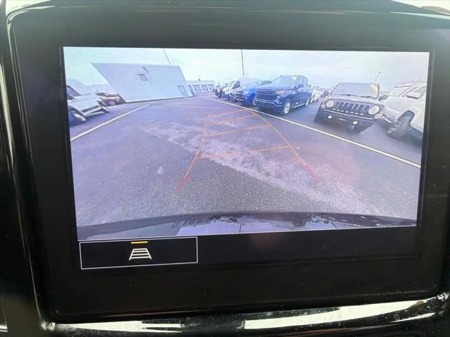 2022 Chevrolet Traverse AWD LT Cloth