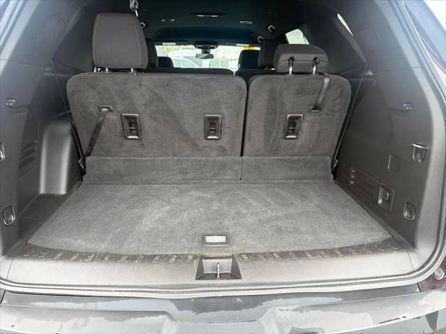 2022 Chevrolet Traverse AWD LT Cloth