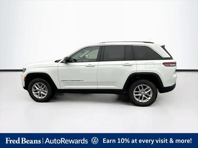 2023 Jeep Grand Cherokee Laredo 4x4