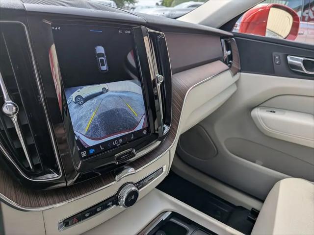 2022 Volvo XC60 B5 Momentum