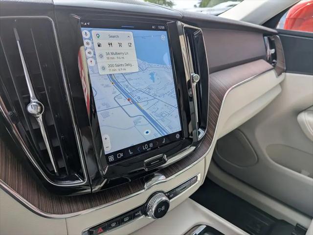 2022 Volvo XC60 B5 Momentum