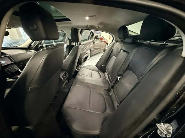 2019 Jaguar XE 25t