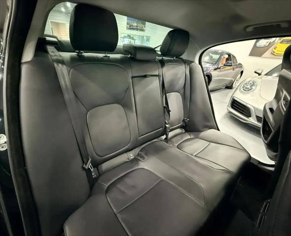2019 Jaguar XE 25t