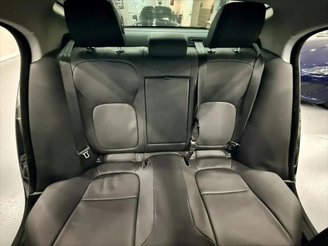 2019 Jaguar XE 25t
