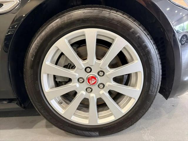 2019 Jaguar XE 25t