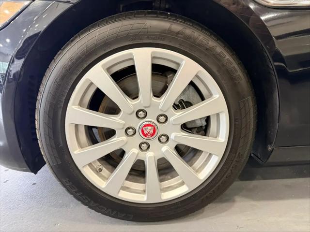 2019 Jaguar XE 25t