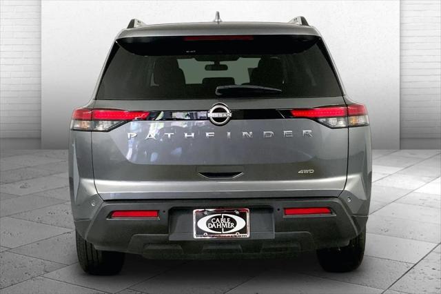 2025 Nissan Pathfinder SV 4WD