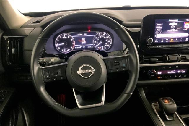 2025 Nissan Pathfinder SV 4WD