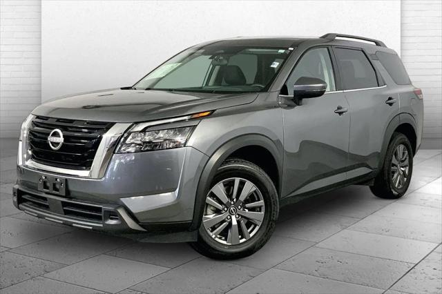2025 Nissan Pathfinder SV 4WD