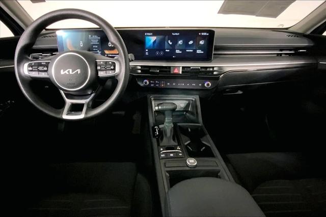 2025 Kia K5 LXS