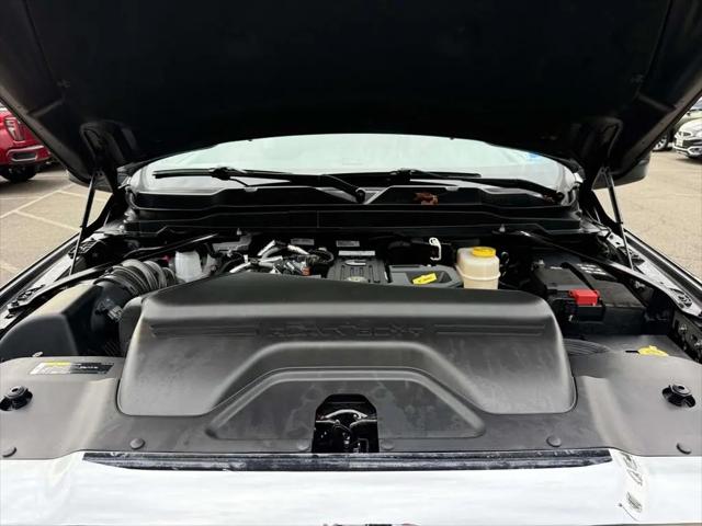 2026 Ram 3500 Tradesman Crew Cab 4x4 8 Box