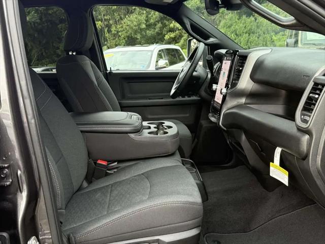2026 Ram 3500 Tradesman Crew Cab 4x4 8 Box