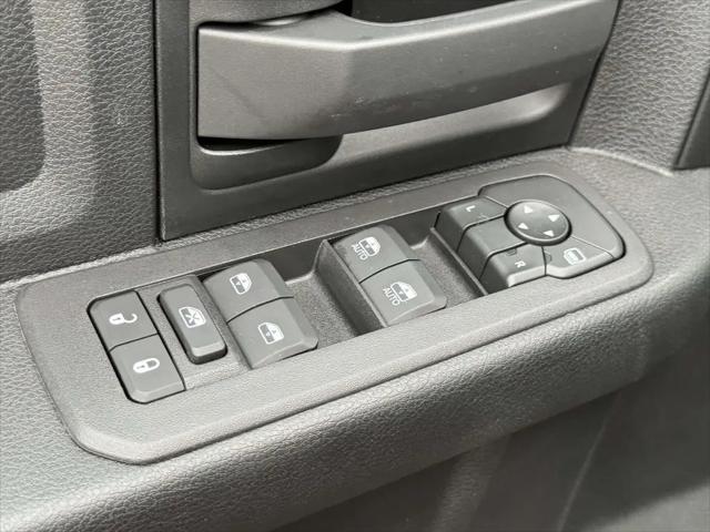2026 Ram 3500 Tradesman Crew Cab 4x4 8 Box