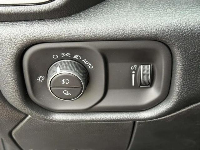 2026 Ram 3500 Tradesman Crew Cab 4x4 8 Box