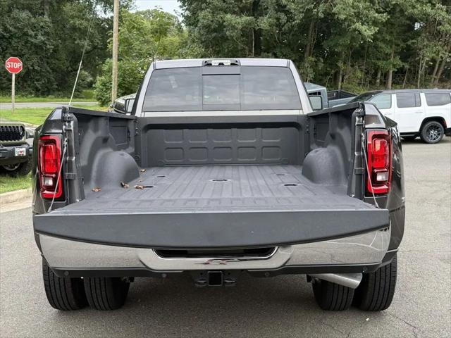 2026 Ram 3500 Tradesman Crew Cab 4x4 8 Box