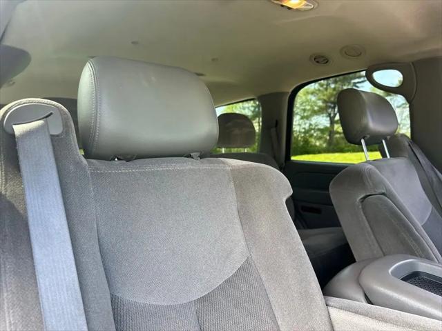 2005 GMC Yukon SLE