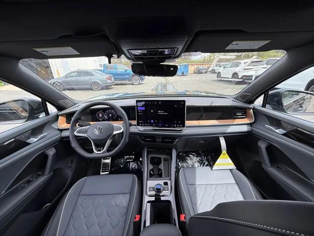 2026 Volkswagen Tiguan SEL R-Line Turbo