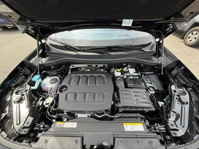2026 Volkswagen Tiguan SEL R-Line Turbo