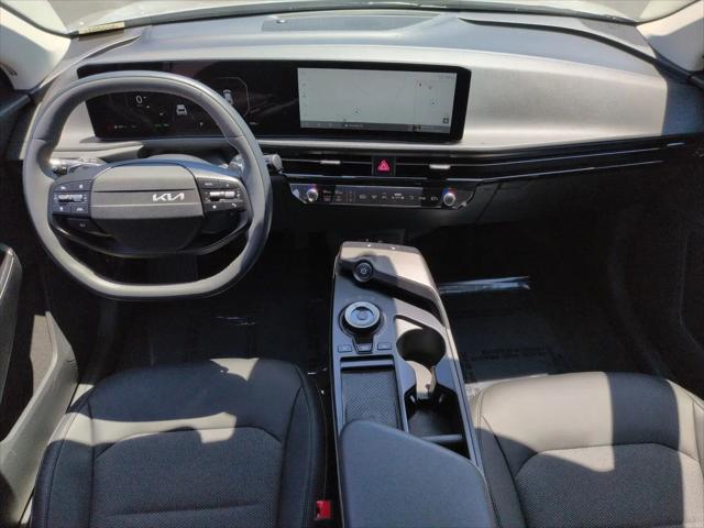 2025 Kia EV6 Light Long Range RWD